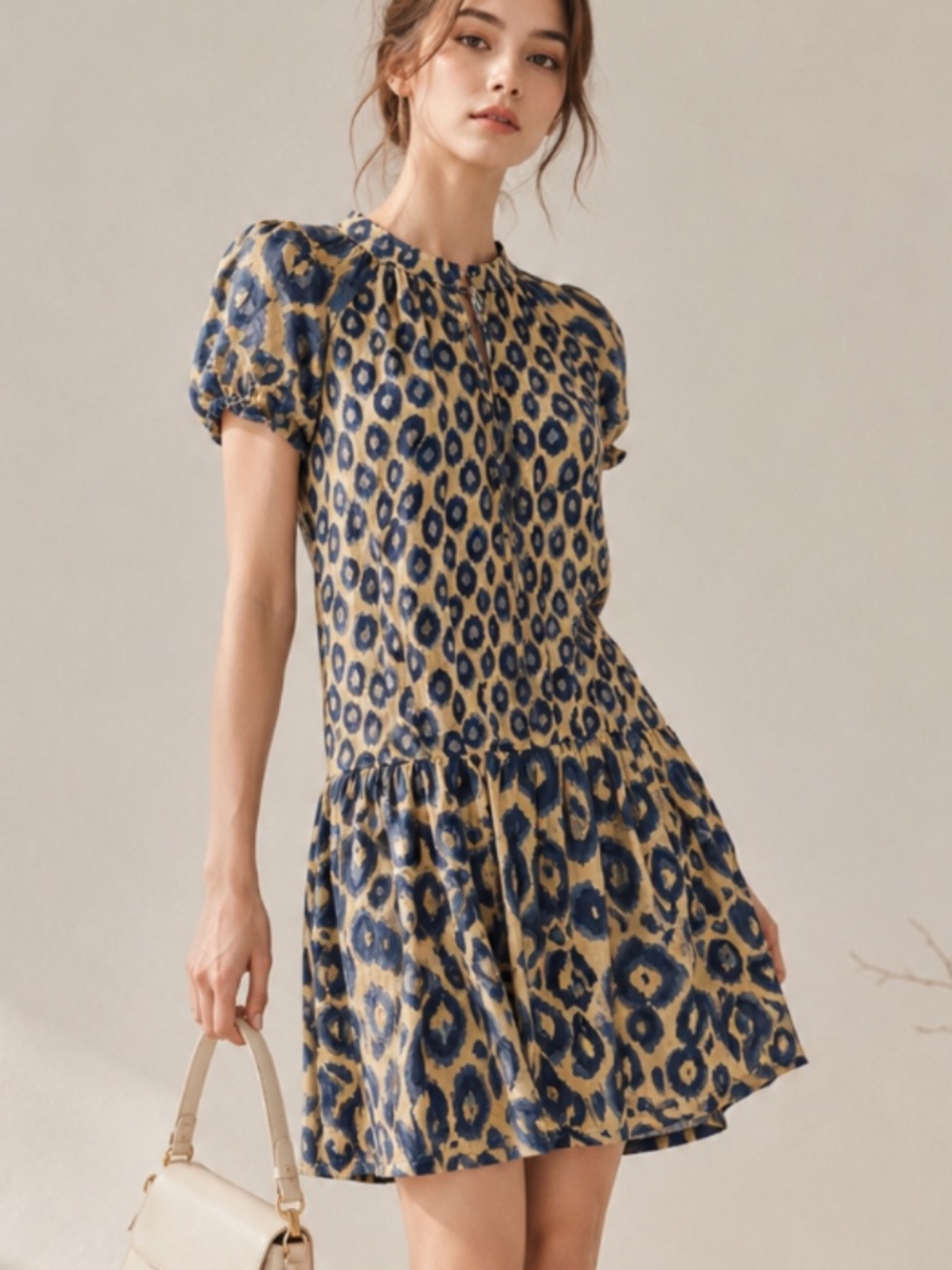 MAX&Co. Blue Abstract Animal Print Short Sleeve Dress Size